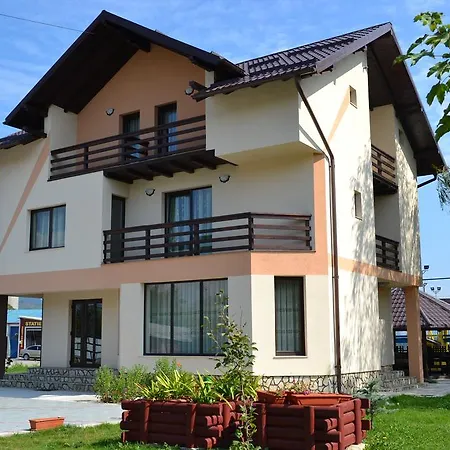 Casa Arinis